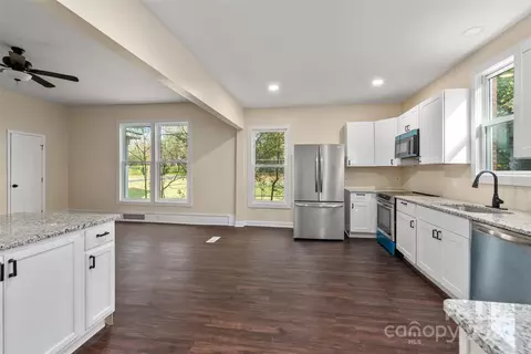 305 Elm St, Lancaster, SC 29720 photo 17