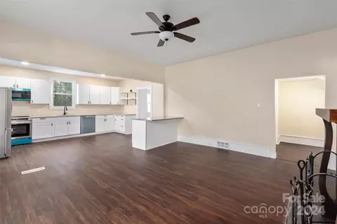 305 Elm St, Lancaster, SC 29720 photo 14
