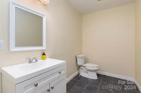 305 Elm St, Lancaster, SC 29720 photo 32