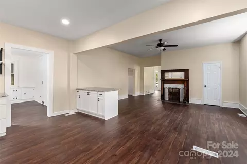 305 Elm St, Lancaster, SC 29720 photo 18