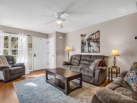Living - 100 Creekside Dr, Brevard, NC 28712 photo 4 of 4