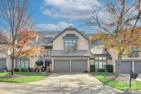 5635 Ballinard Ln, Charlotte, NC 28277