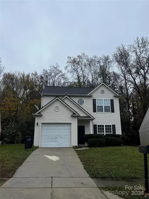 2427 Fairstone Ave, Charlotte, NC 28269