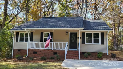 308 Kershaw St, Lancaster, SC 29720