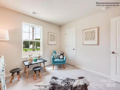 Bedroom - 2452 Trollinger Dr, Catawba, NC 28609 photo 3 of 8