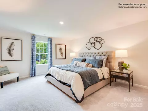 Bedroom - 2452 Trollinger Dr, Catawba, NC 28609 photo 1 of 8