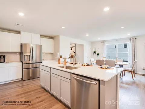 Kitchen - 2452 Trollinger Dr, Catawba, NC 28609 photo 3 of 3