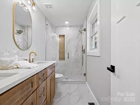 201 Seneca Pl, Charlotte, NC 28210 photo 42