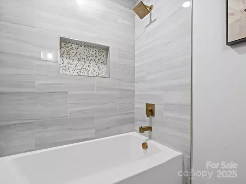 201 Seneca Pl, Charlotte, NC 28210 photo 34