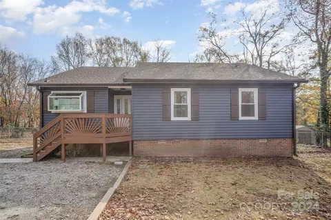 4919 Country Oaks Dr, Rock Hill, SC 29732