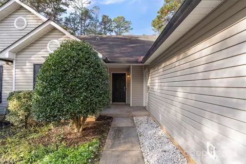 2306 Morningside Dr, Lancaster, SC 29720 photo 4