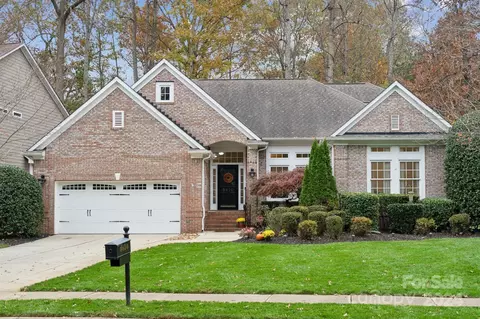 8610 Brentfield Rd, Huntersville, NC 28078