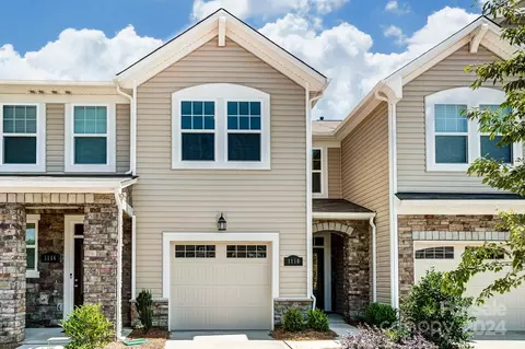 14862 Tamarack Dr, Charlotte, NC 28278