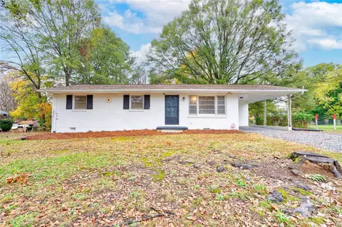 1215 Glenwood Ave, Shelby, NC 28150