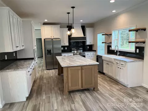 Kitchen - 568 Drumstand Rd, Stony Point, NC 28678 photo 4 of 5