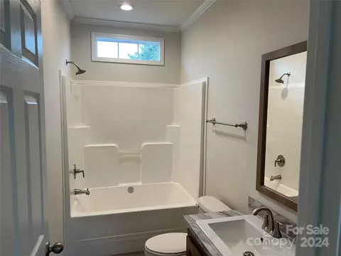 Bath - 568 Drumstand Rd, Stony Point, NC 28678 photo 5 of 5