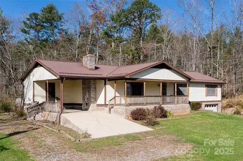261 Lower Christ School Rd, Fletcher, NC 28732