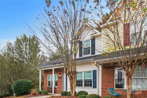 150 Mangum Cir, Mooresville, NC 28117