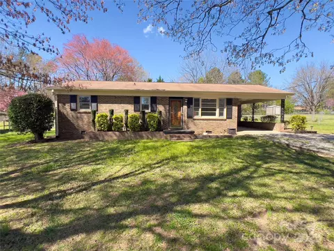 1905 26th Ne St NE, Hickory, NC 28601