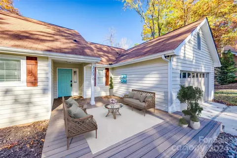 1170 Molokai Dr, Tega Cay, SC 29708
