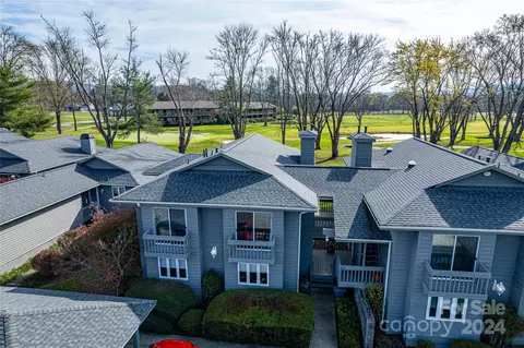 33 Southern Fairway 1a Ct #1A, Etowah, NC 28729