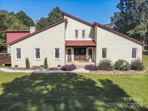 Exterior - 1106 Cat Square Rd, Vale, NC 28168 photo 8 of 9