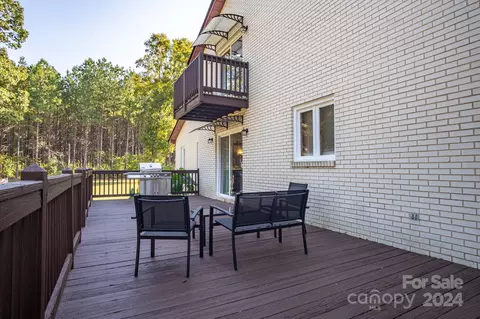 Exterior - 1106 Cat Square Rd, Vale, NC 28168 photo 6 of 9