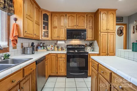 Kitchen - 1106 Cat Square Rd, Vale, NC 28168 photo 3 of 4