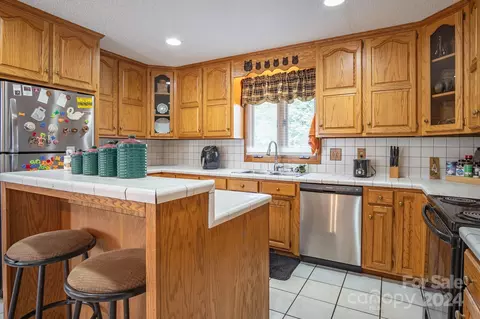 Kitchen - 1106 Cat Square Rd, Vale, NC 28168 photo 2 of 4