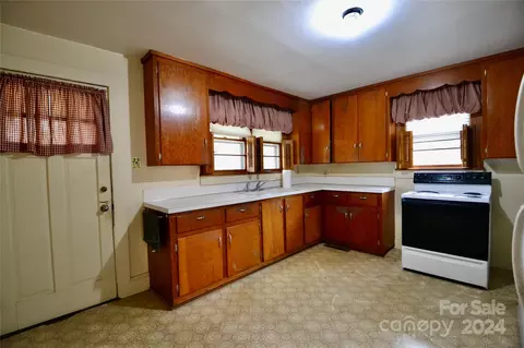 1701 4th St, Salisbury, NC 28144 photo 10