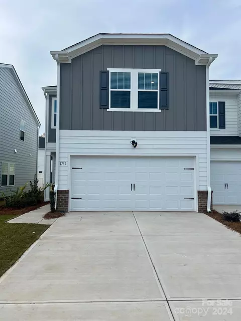 1739 Braemar Village Dr, Monroe, NC 28110