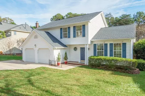 118 Misty Arbor Ln, Mooresville, NC 28117
