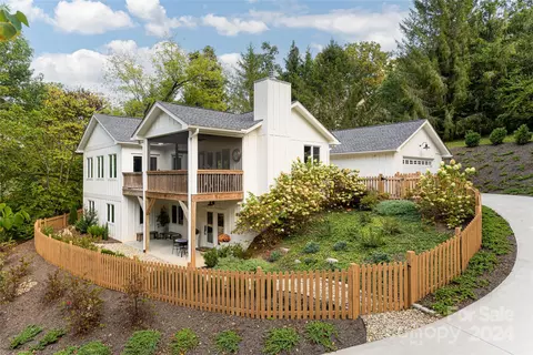 74 Wolfe Cove Rd, Asheville, NC 28804