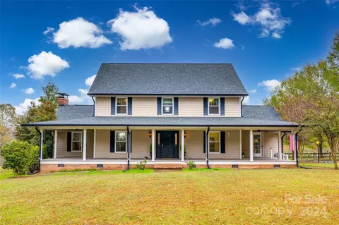 252 Smith Grove Rd, Oakboro, NC 28129
