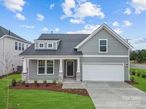 13033 Black Walnut Way, Inman, SC 29349