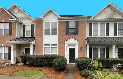 3000 Misty Harbor Cir #E, Cramerton, NC 28032