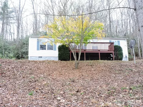 Exterior - 2271 Gouges Creek Rd, Spruce Pine, NC 28777 photo 10 of 14