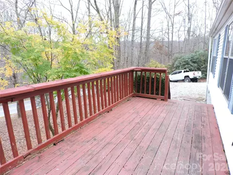 Exterior - 2271 Gouges Creek Rd, Spruce Pine, NC 28777 photo 3 of 14