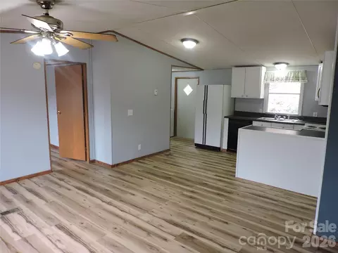 Living - 2271 Gouges Creek Rd, Spruce Pine, NC 28777 photo 1 of 4