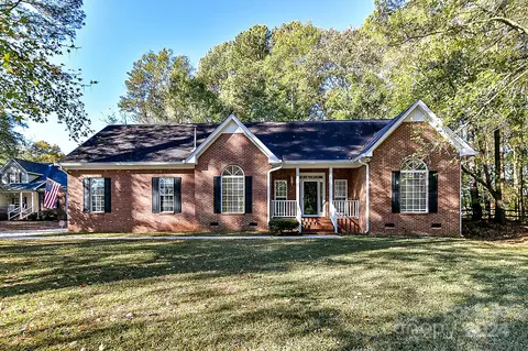825 Fisher Ridge Rd, Unionville, NC 28110
