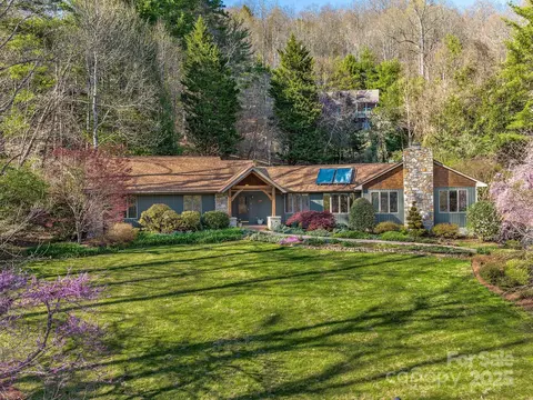 308 E Sondley Dr, Asheville, NC 28805