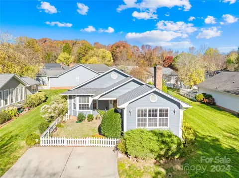 338 Mulberry Village Ln, Fort Mill, SC 29715