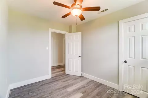 Bedroom - 2677 Mcilwain Rd, Lancaster, SC 29720 photo 6 of 8