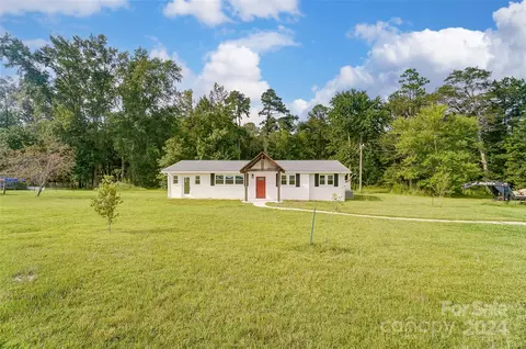 2677 Mcilwain Rd, Lancaster, SC 29720