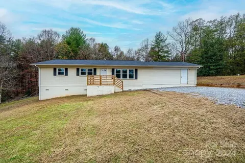 1348 Cube Dr, Valdese, NC 28690