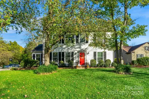 11716 Buckstone Ln, Charlotte, NC 28277