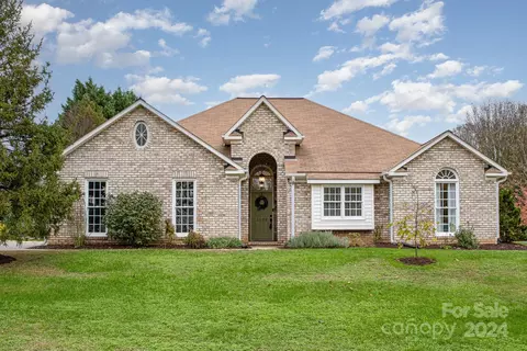 1192 Manor Oak Nw Pl NW, Concord, NC 28027