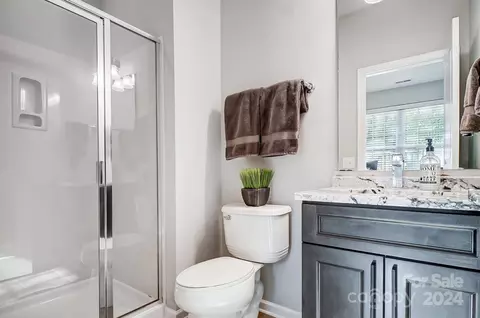 Bath - 651 Sixth Baxter Xing, Fort Mill, SC 29708 photo 5 of 5