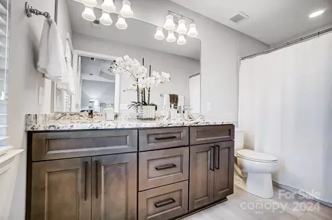 Bath - 651 Sixth Baxter Xing, Fort Mill, SC 29708 photo 1 of 5