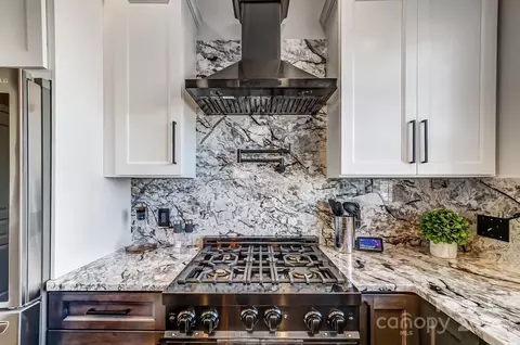 Kitchen - 651 Sixth Baxter Xing, Fort Mill, SC 29708 photo 3 of 6